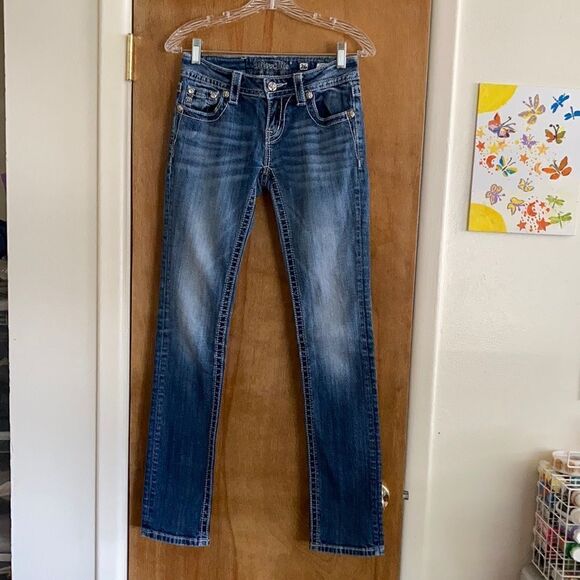 Miss Me Signature Straight Denim - Picture 1 of 14